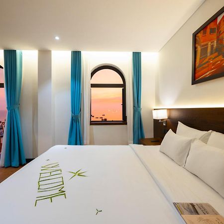 Roma Hotel Phu Quoc - Free Airport Shuttle & Sunset Town Tour Екстер'єр фото