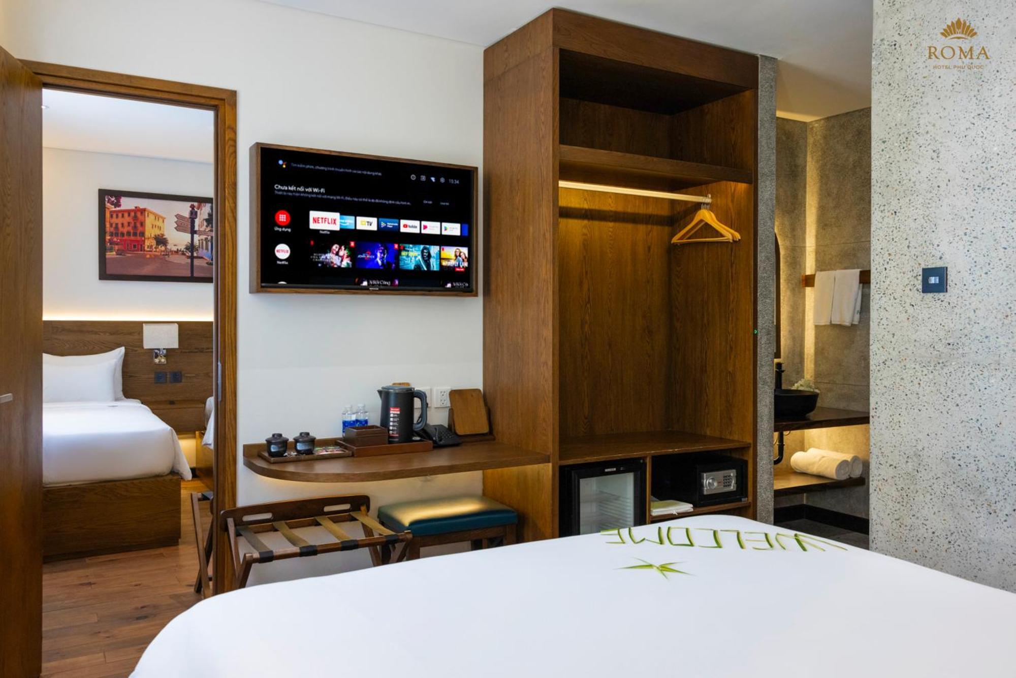 Roma Hotel Phu Quoc - Free Airport Shuttle & Sunset Town Tour Екстер'єр фото